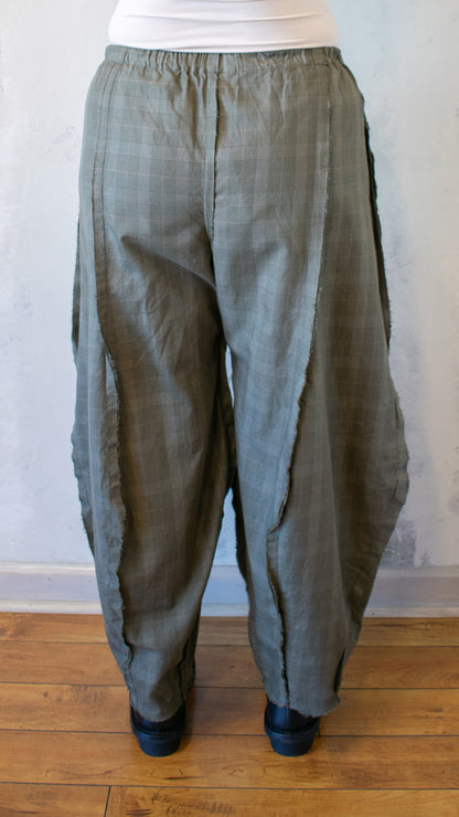 Origami Pant in Pine