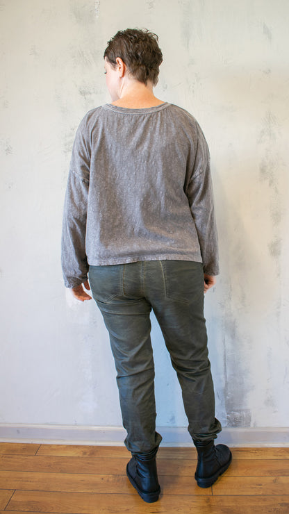 Crop Folklore T-Shirt Long Sleeve in Ash