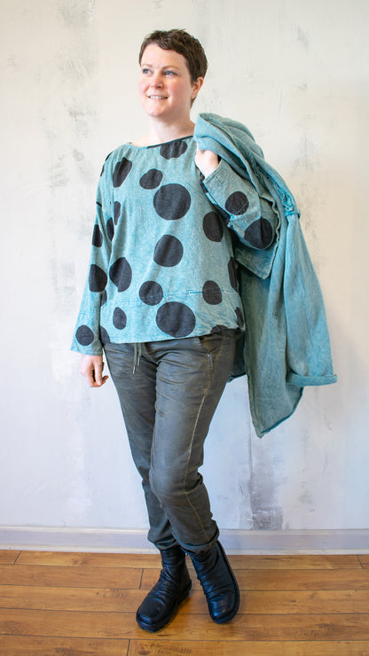 Agnes Tee in Eucalyptus Polka Dot