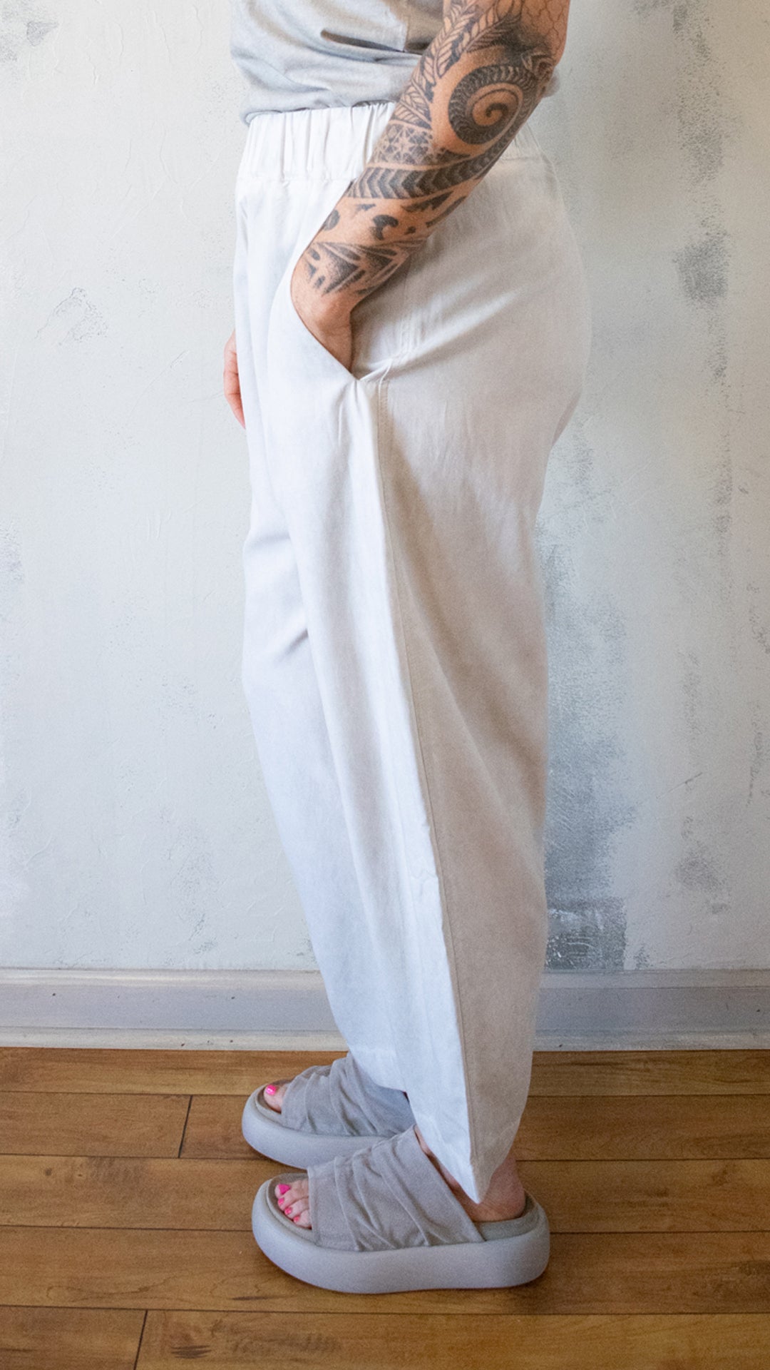 Mineral Wash Relaxed Trouser in Cloud