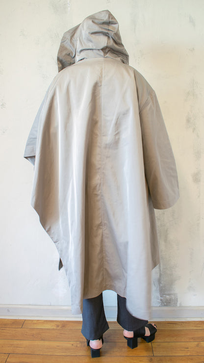 Poncho Plus Sleeve Raincoat