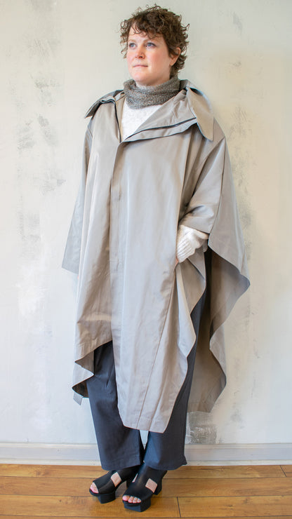 Poncho Plus Sleeve Raincoat