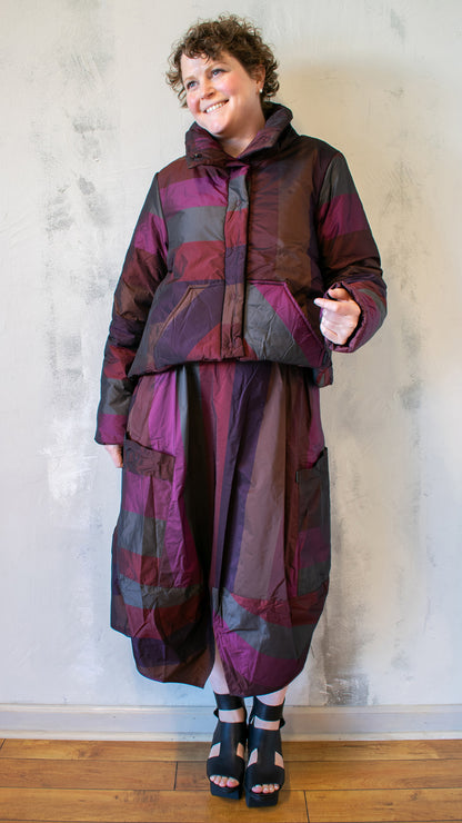 Stripe Puffer Jacket in Dark Scarlet