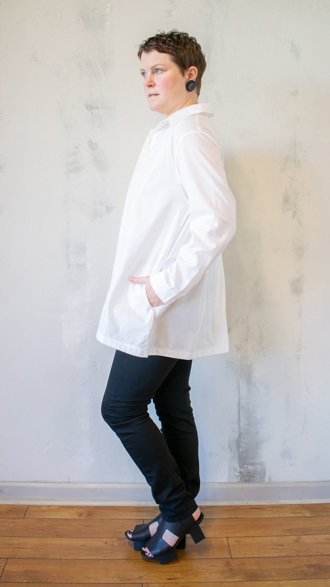 Panel White Button Up