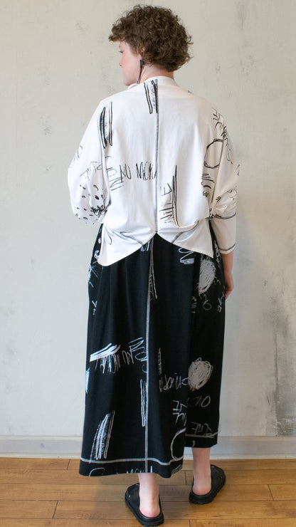 Graphic Shrug (Multiple Colors)