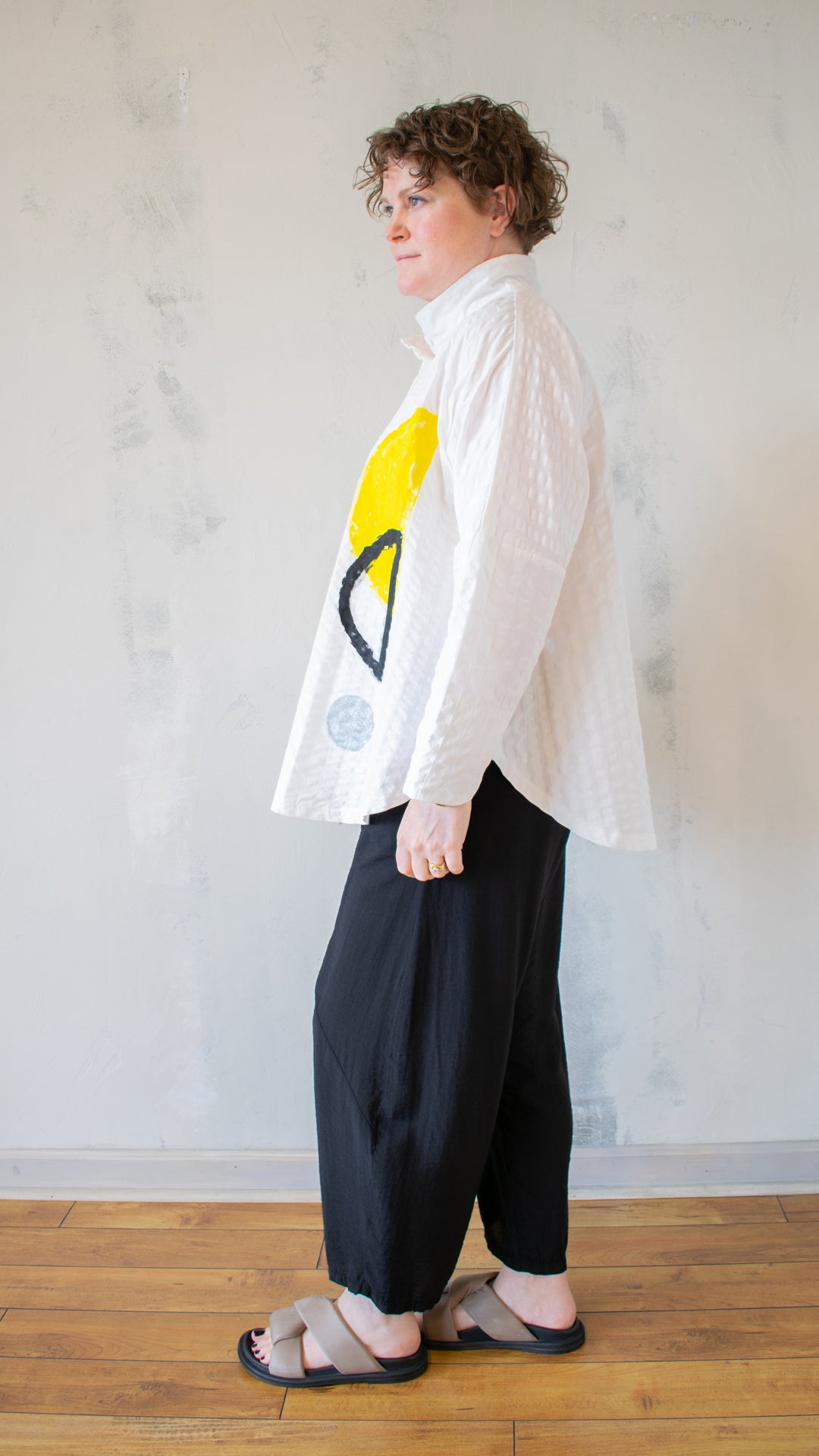 Circular Button Down – Yellow Graphic