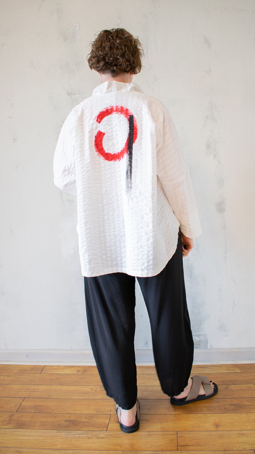 Circular Button Down – Red Abstract