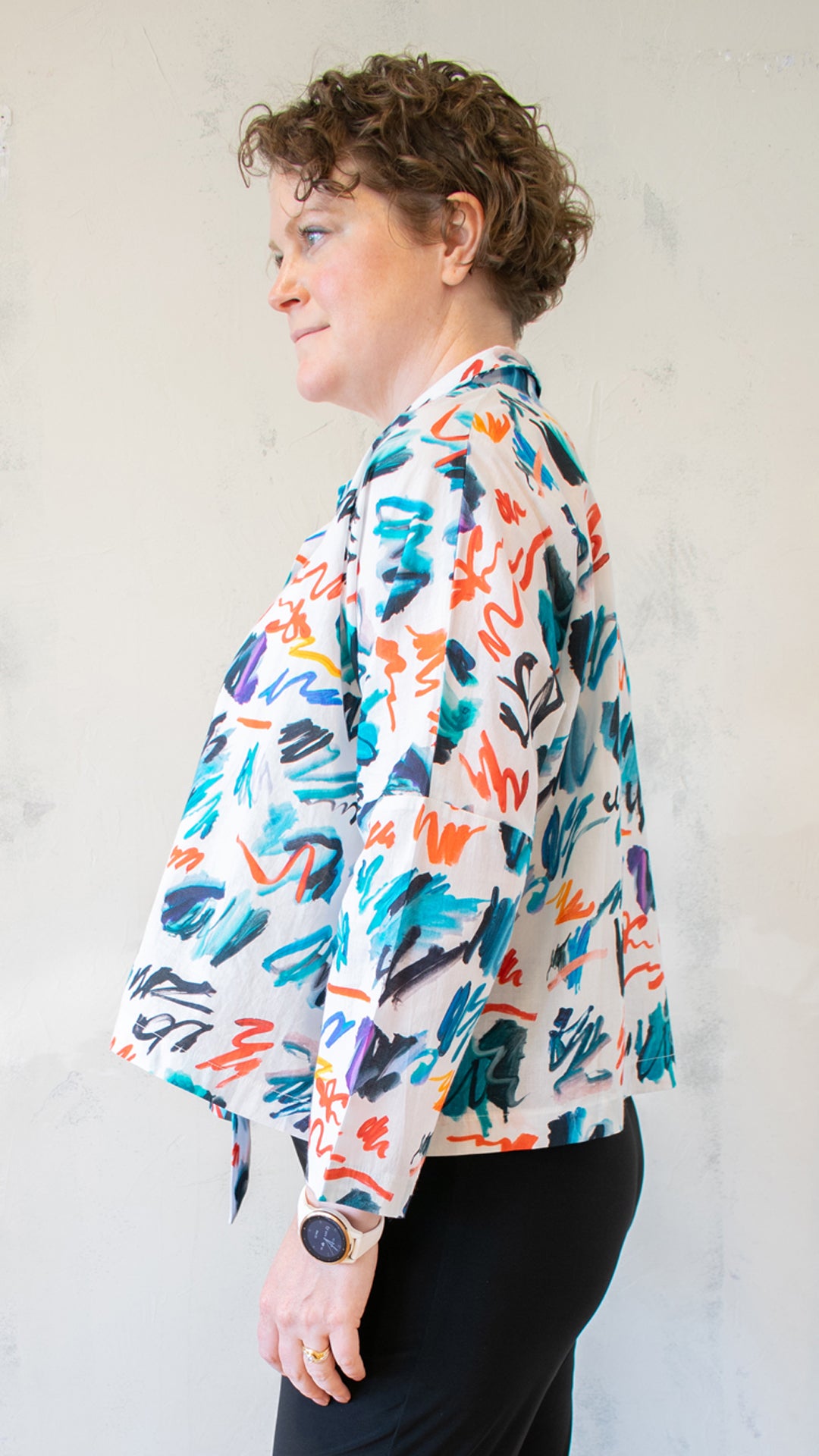 To-Go Swing Button Up
