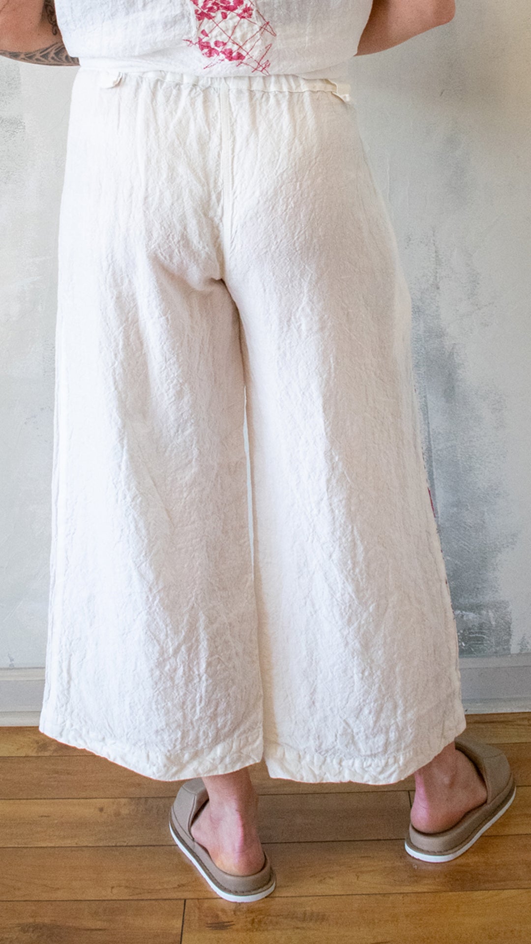 Scripted Linen Pant