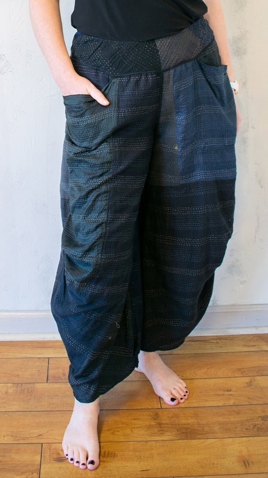 JP2625-CBLKL JAIPUR PATCH KANTHA KNEE TUCKED PANTS