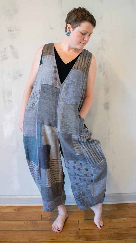 FI2622-CGRYM FRAYED PATCH KANTHA V-NECK JUMPER