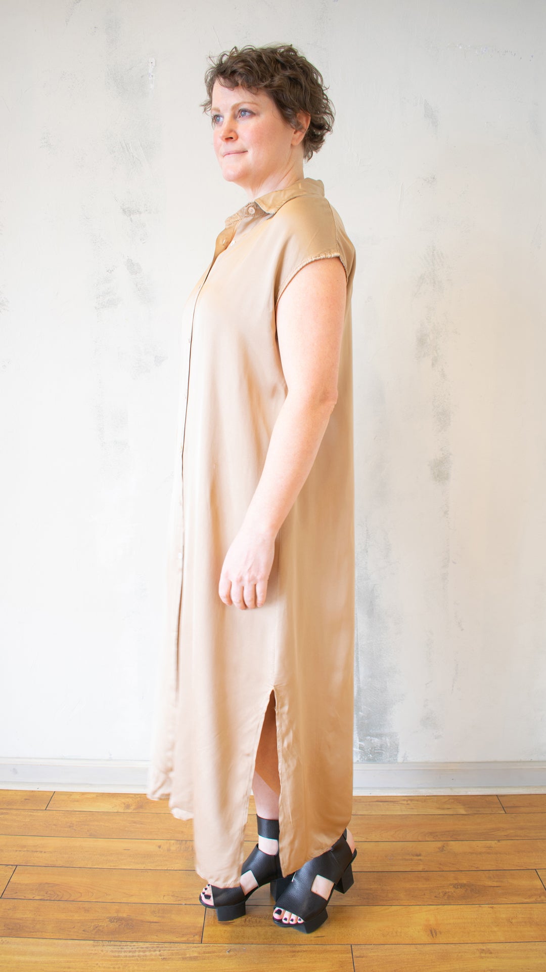 Sleeveless Button Down Dress