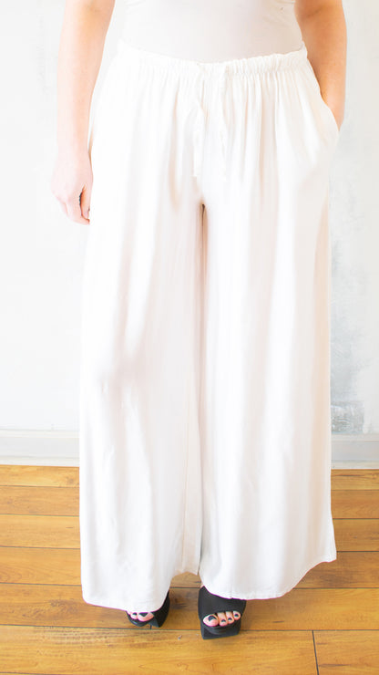 Silky Wide Leg Pant