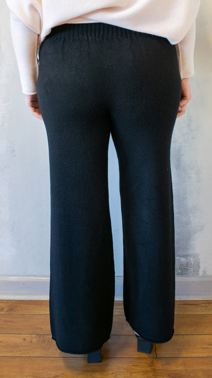 Straight Knit Pant