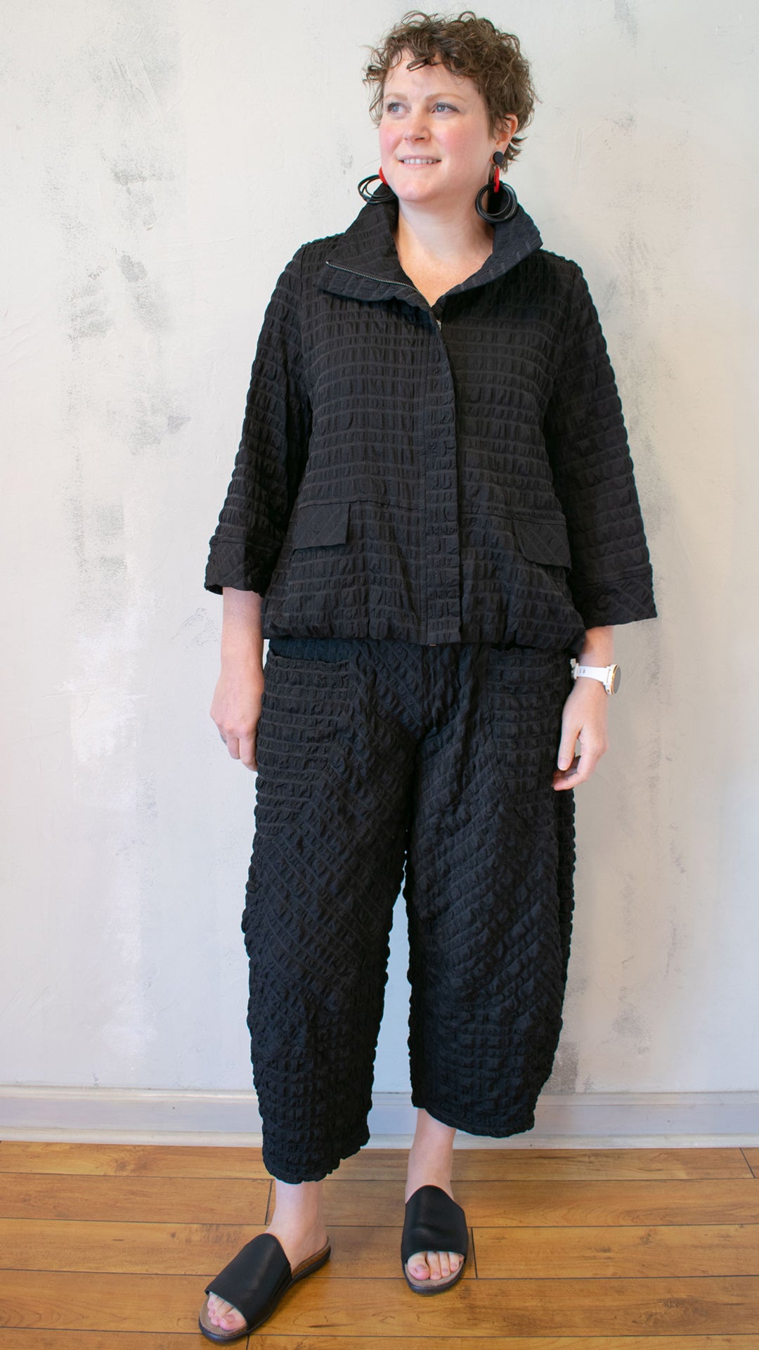 Pucker Jacket in Black