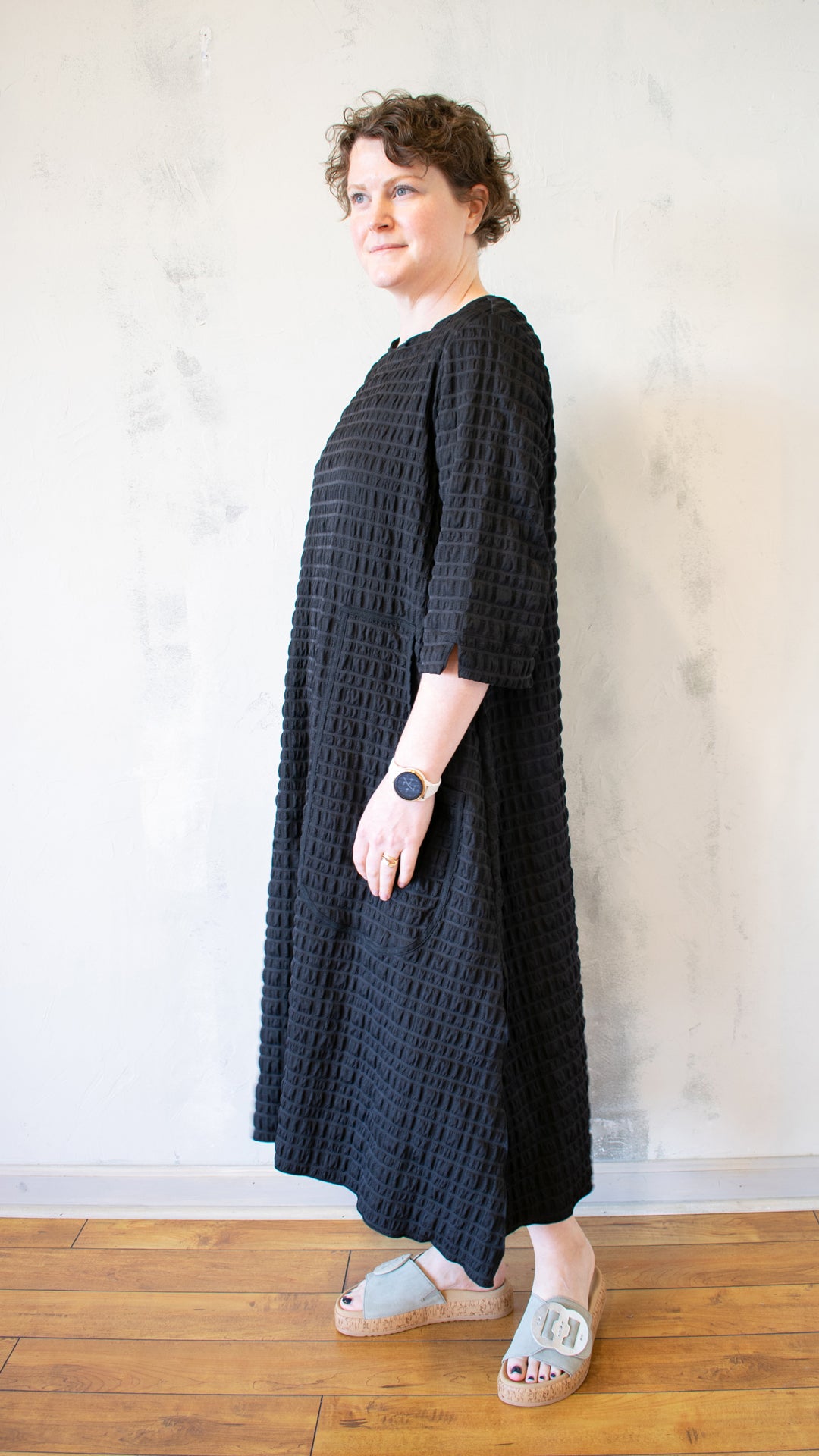 Pucker Dress in Black