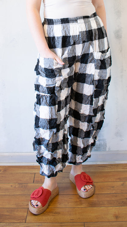 Crinkle Barrel Pant in Buffalo Check