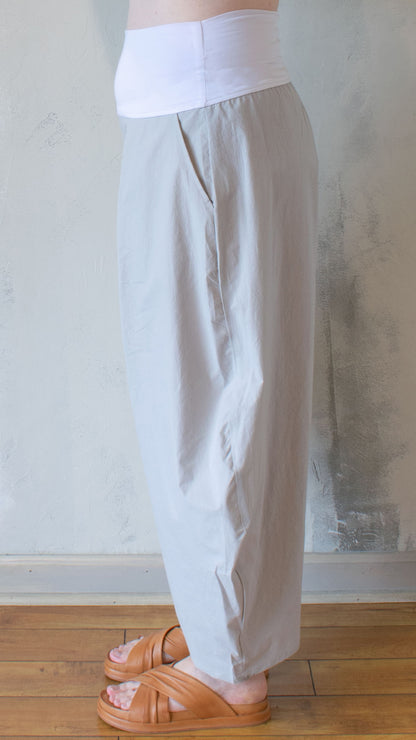 Raku Pant in Grey Cotton