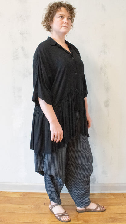 Sava Pant in Midnight