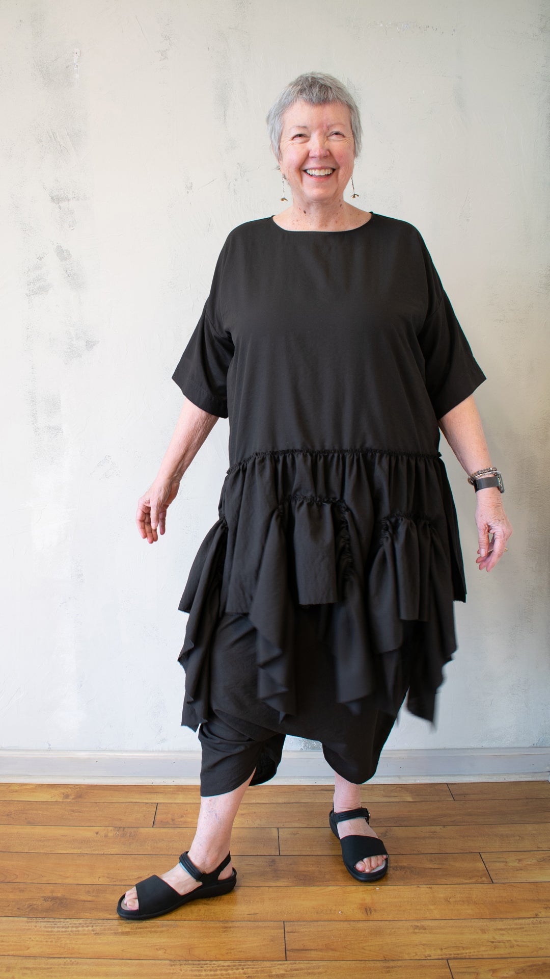 Schon Tunic (Multiple Colors)