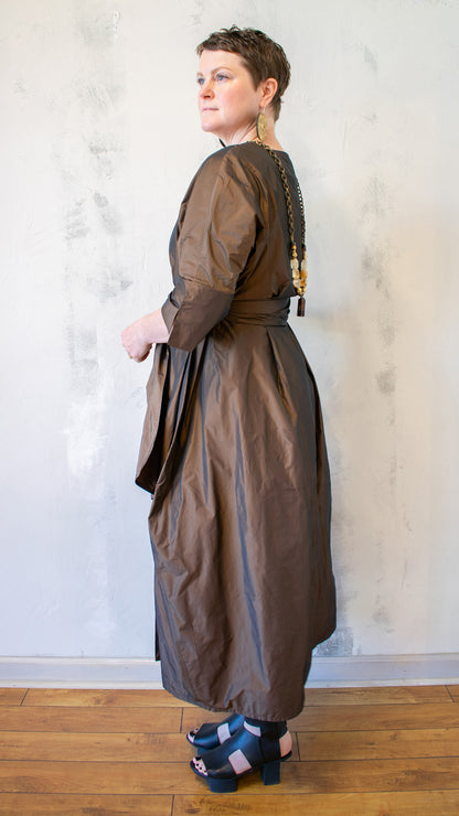 Irulan Coat Dress in Bronze