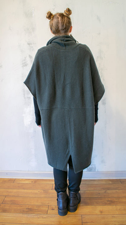 Cocoon Cardigan in Breen