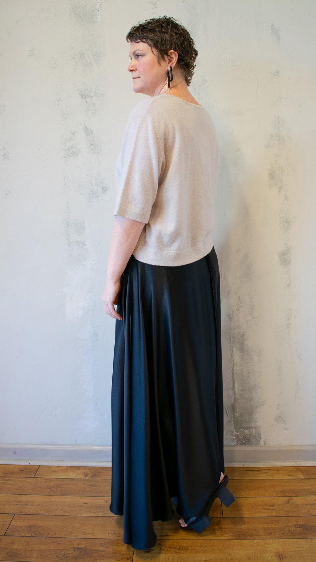 Ella Cashmere Top (Multiple Colors)