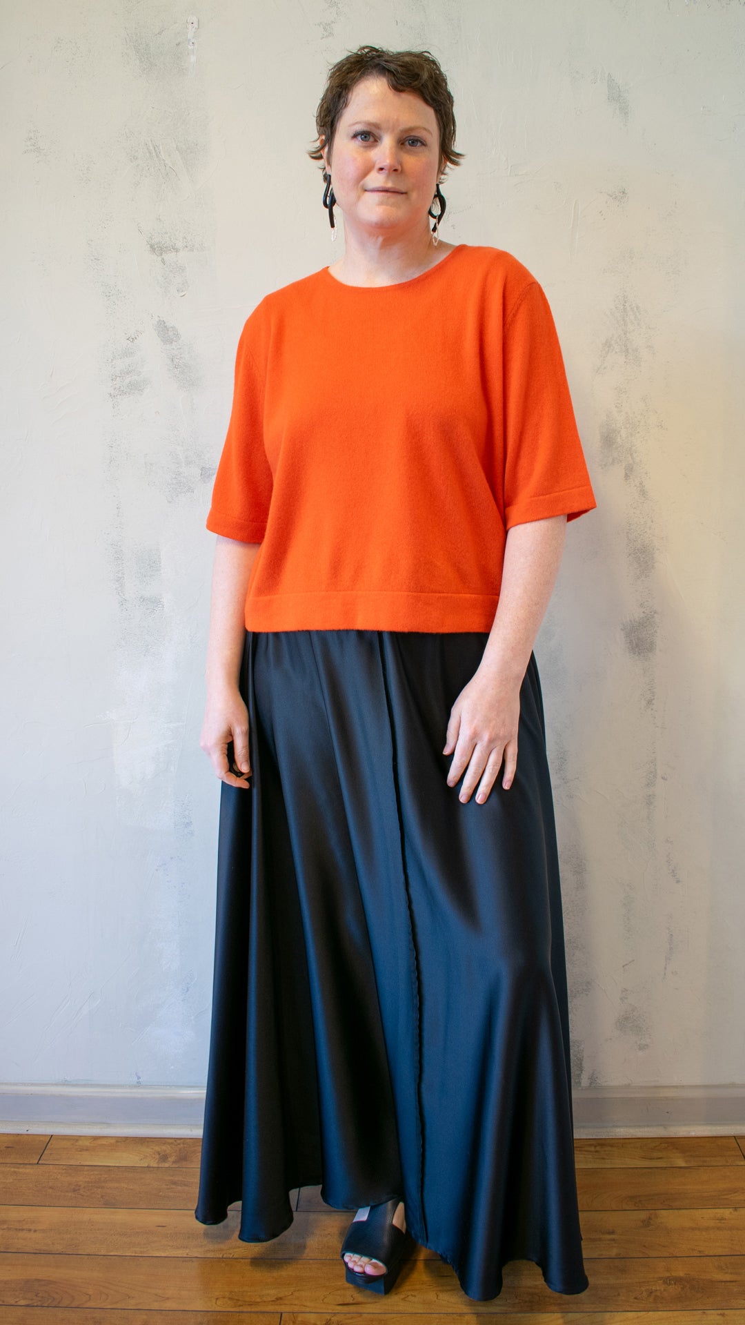 Ella Cashmere Top (Multiple Colors)