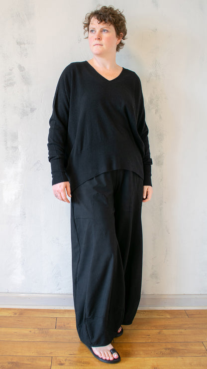 Black Cashmere Wool Hi-Lo