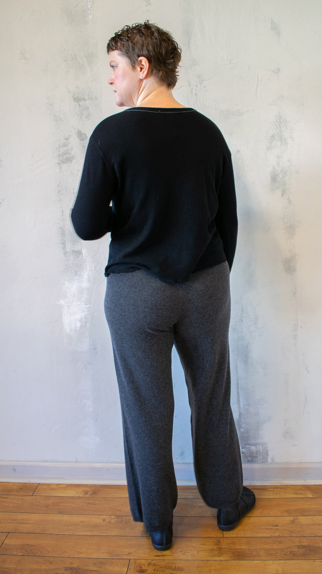 Tee (Multiple colors)