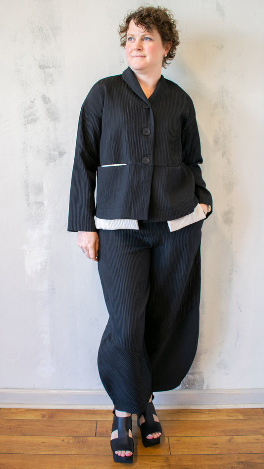 Peek-A-Boo Pocket Blazer