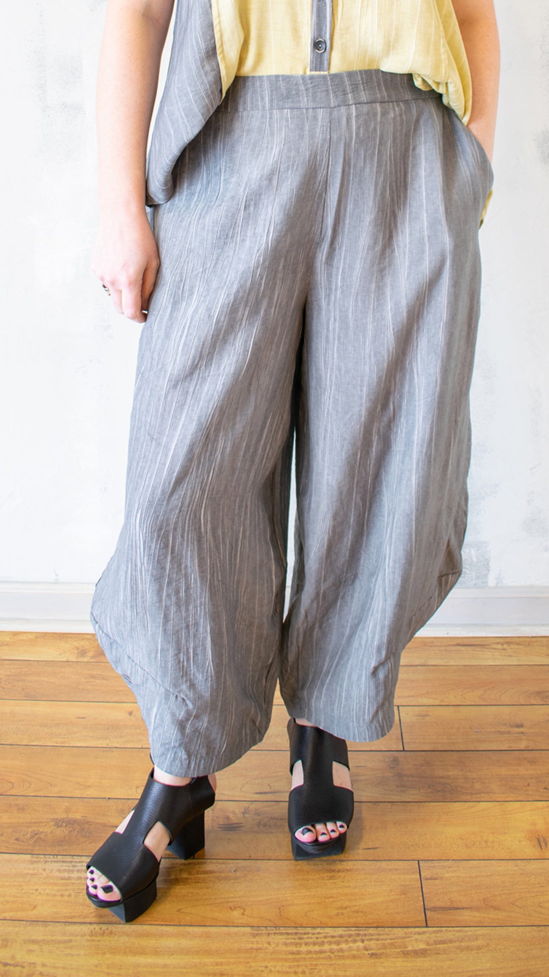 Grey Barrel Pant