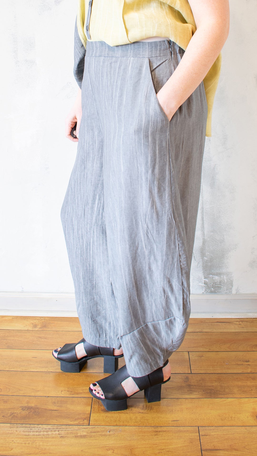 Grey Barrel Pant