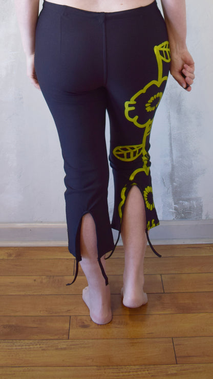 Kick Crop Pant in Neon Flower