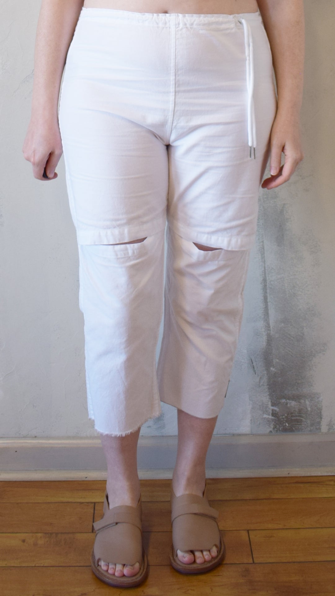 Remi Crop in White Oxford