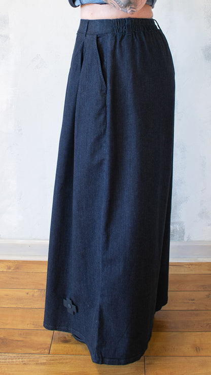 High Horizon Pant in Dark Blue