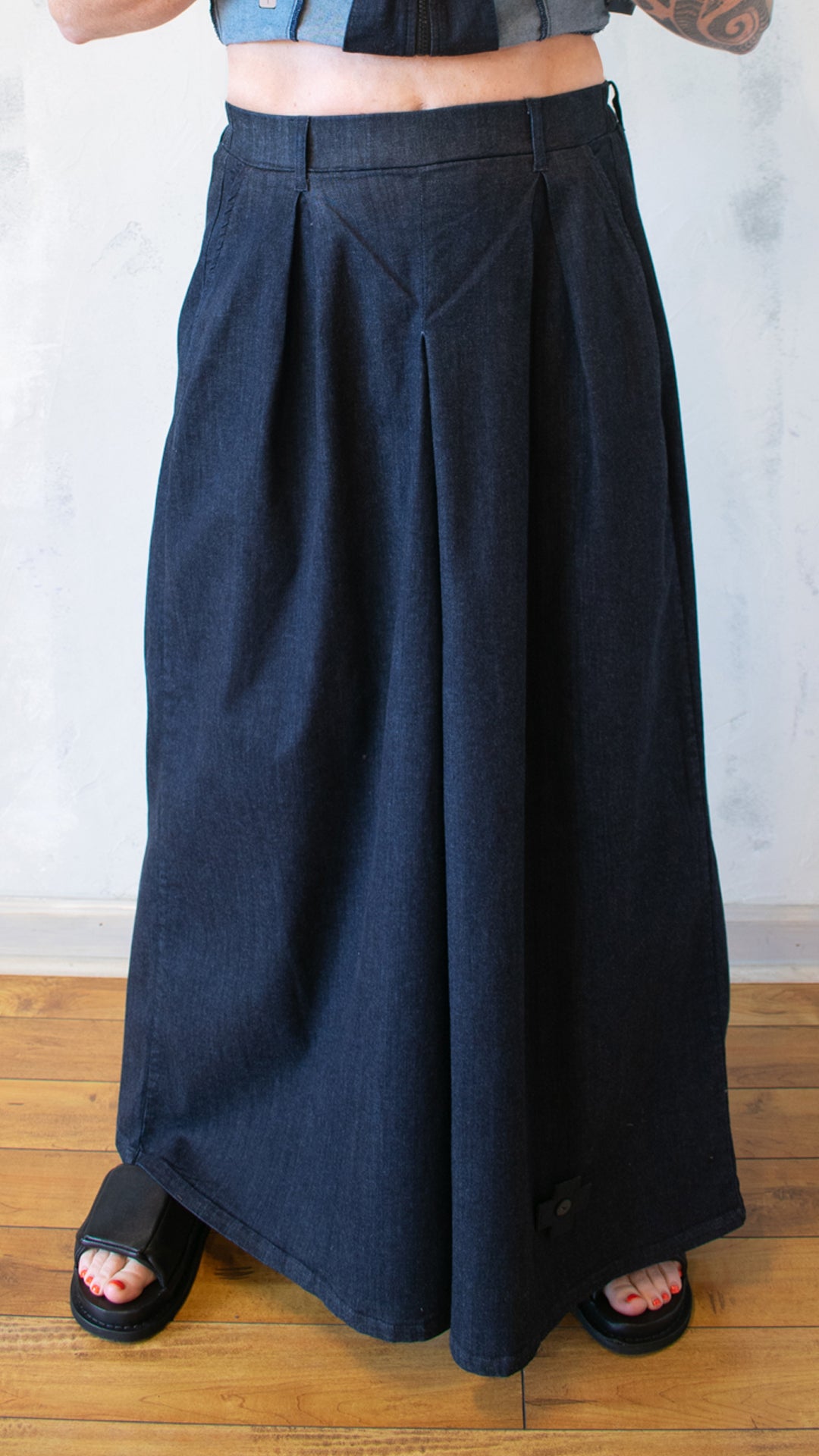 High Horizon Pant in Dark Blue