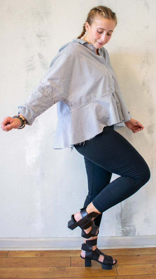 Flounce Top