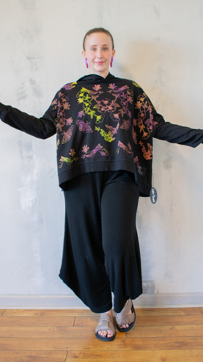 Hoodie in Black Toile