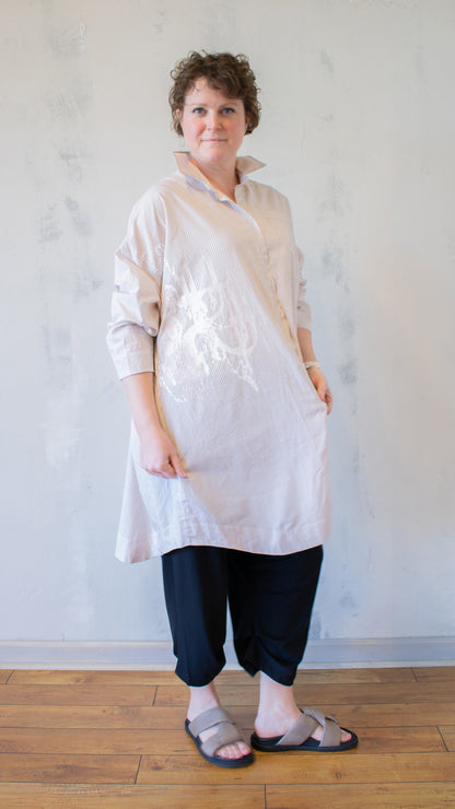 LC Tunic (Multiple Colors)