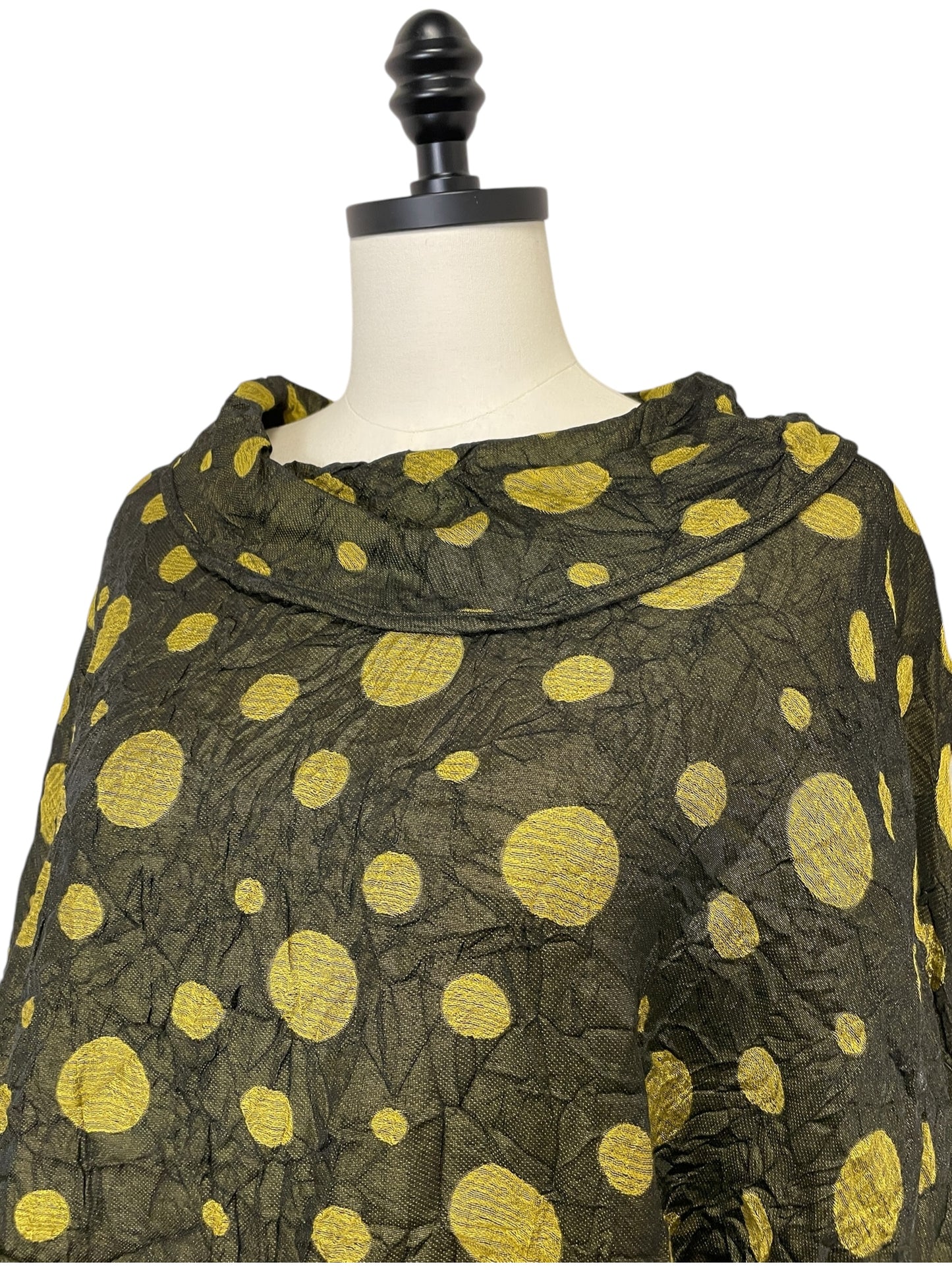 Kiwi Dot Blouse