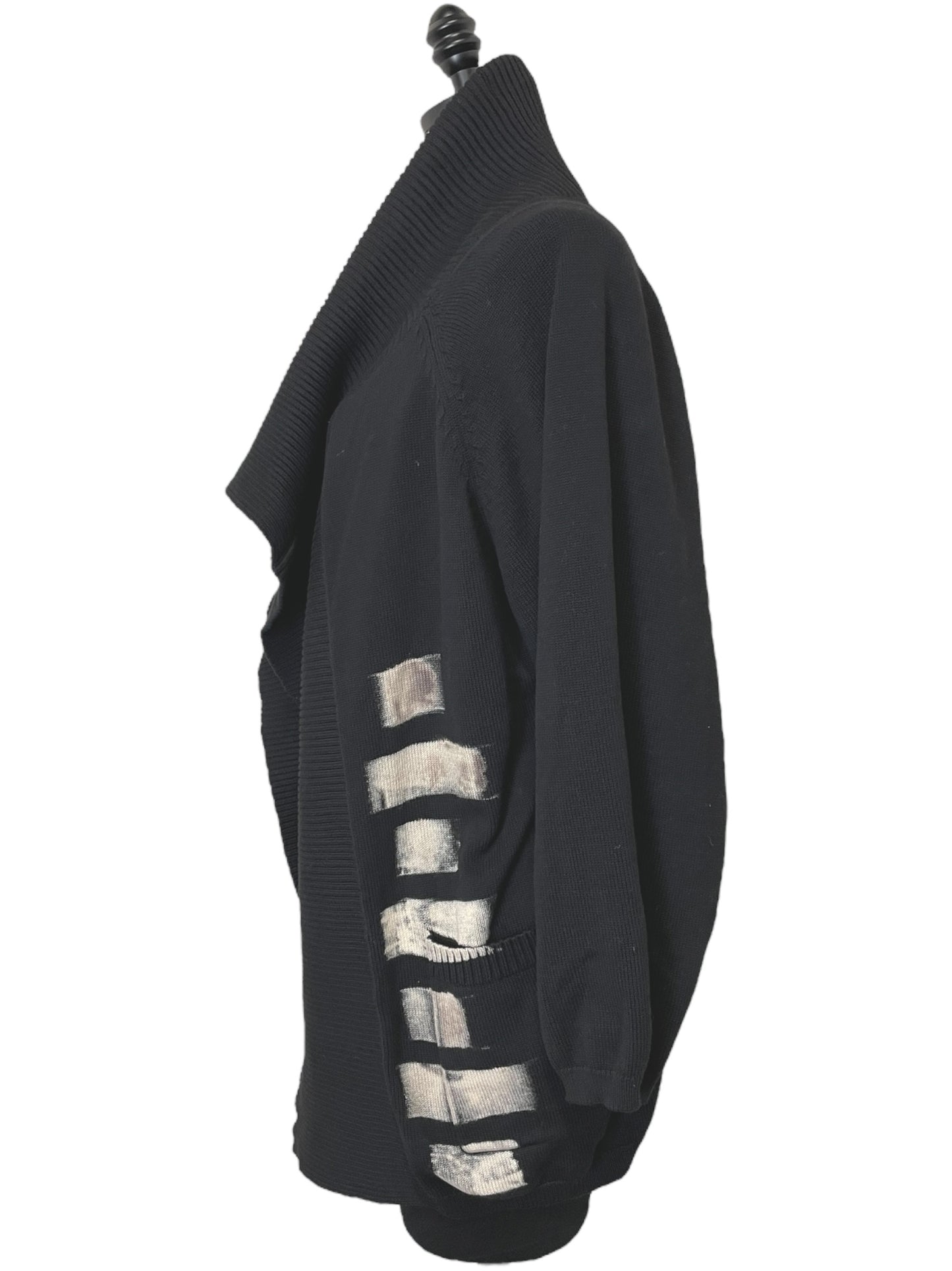 Frank Cardigan in Black Graphic