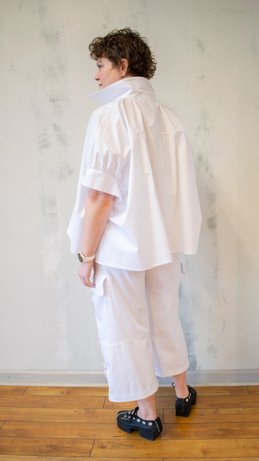 Short Shirt in White