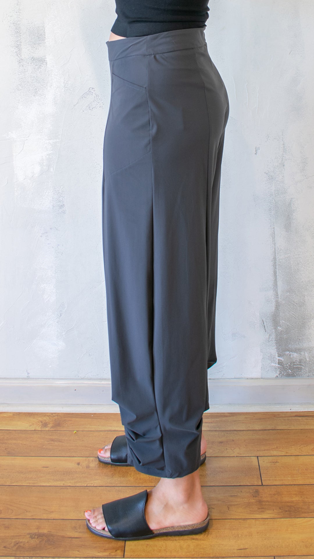 Porter Pant in Smoke