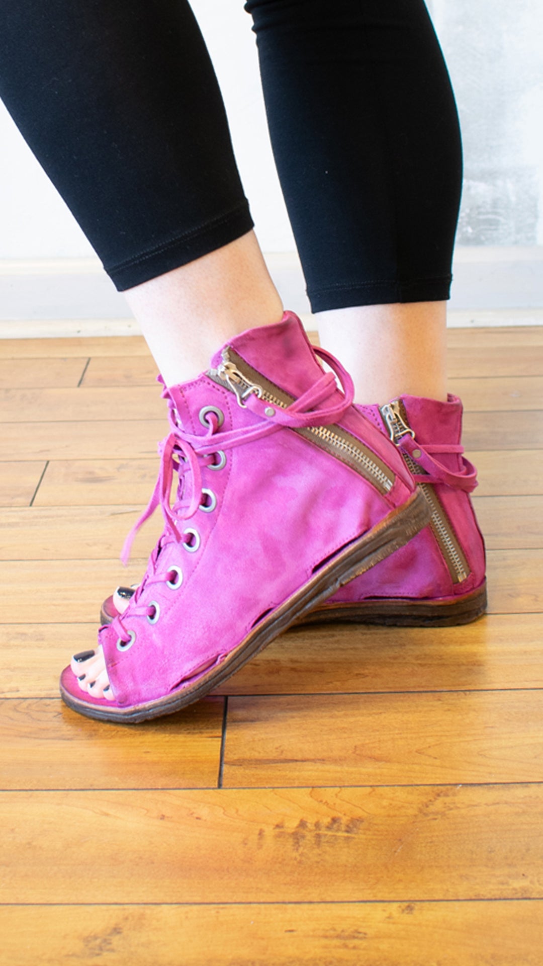 Regal Sandal (Multiple Colors)