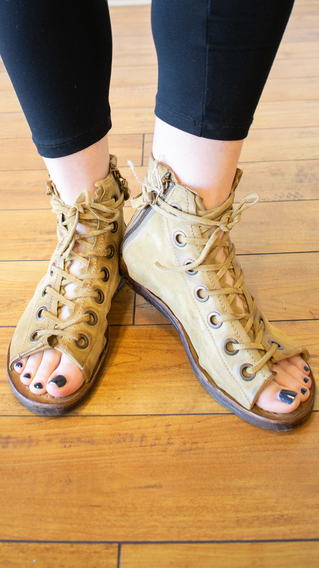 Regal Sandal (Multiple Colors)