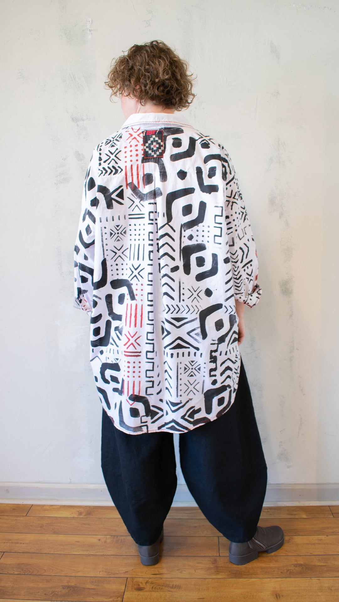 Artifacts Button Up in Air