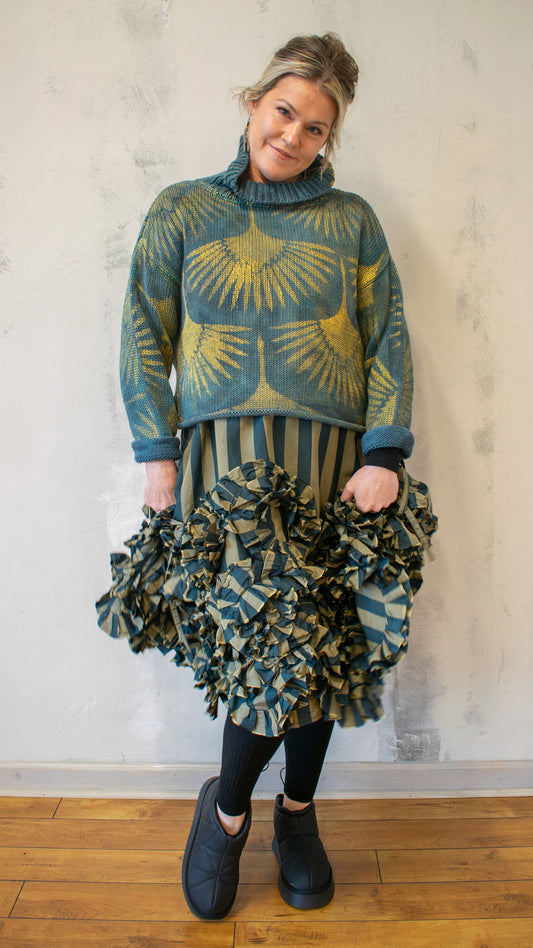 Gold Crane Cotton Sweater in Dusk