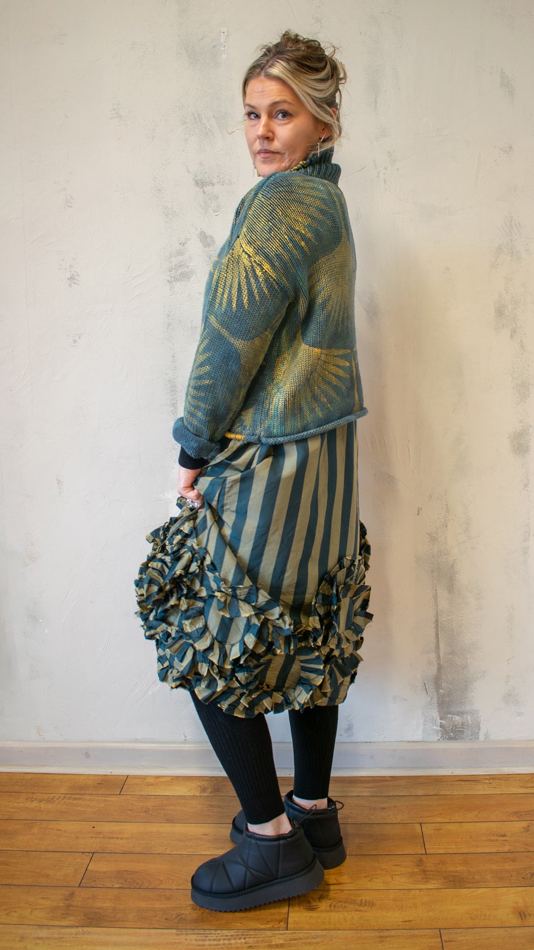 Gold Crane Cotton Sweater in Dusk