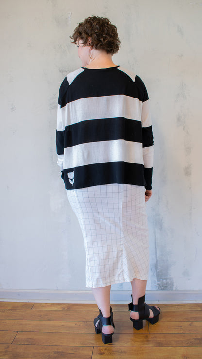 Pullover – Black Off White Stripe